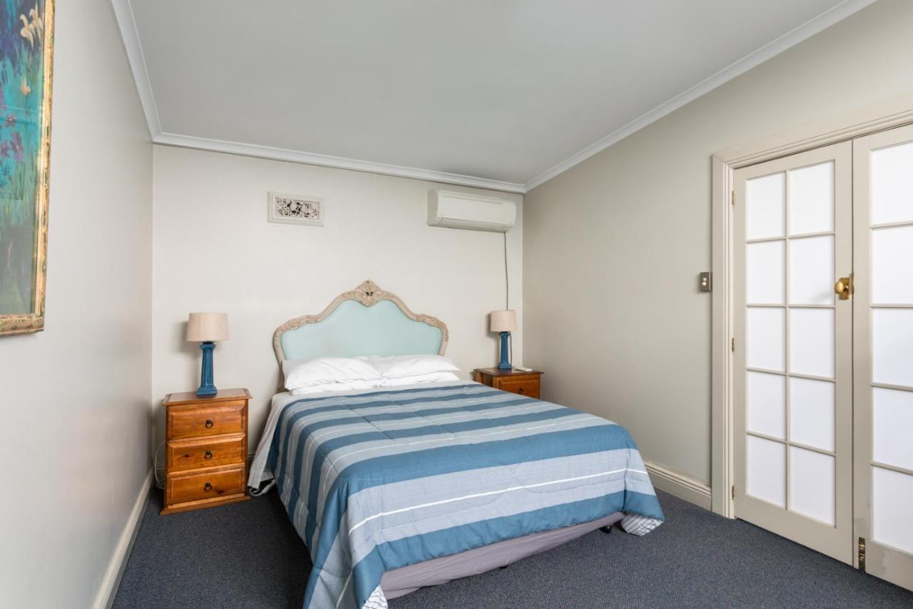 Battery Point Manor Hotel โฮบาร์ต ภายนอก รูปภาพ