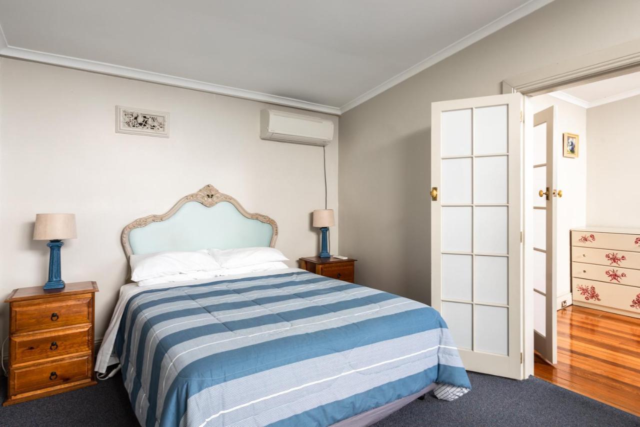 Battery Point Manor Hotel โฮบาร์ต ภายนอก รูปภาพ